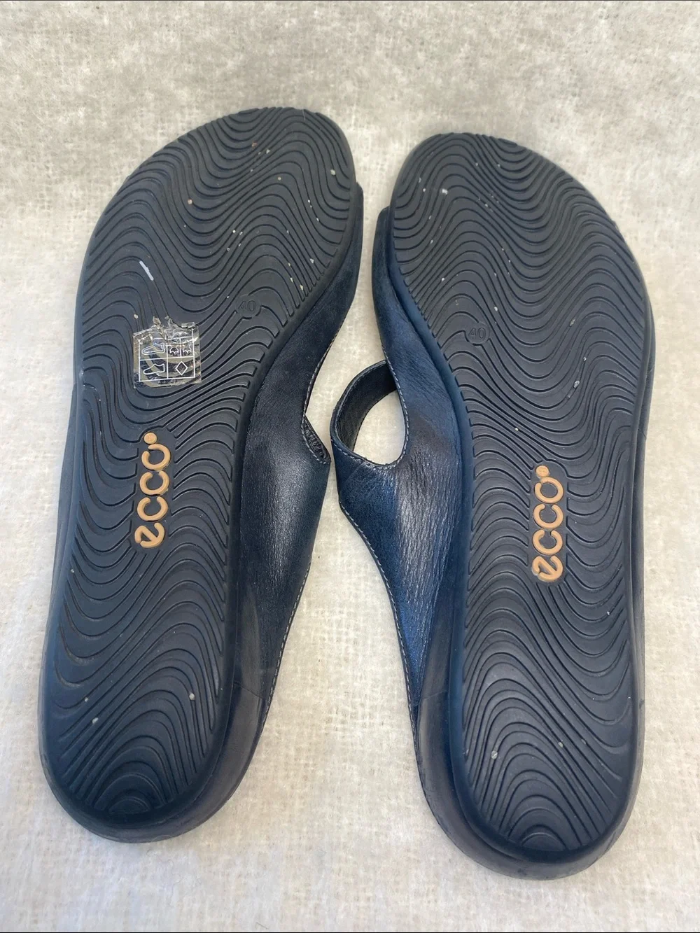 Ecco Women's Black Two-Strap Buckle Sandals